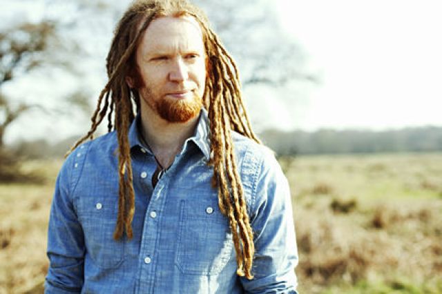 Newton Faulkner