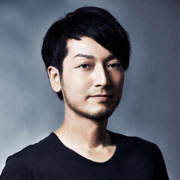 TOMO HIRATA