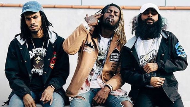 FLATBUSH ZOMBIES 