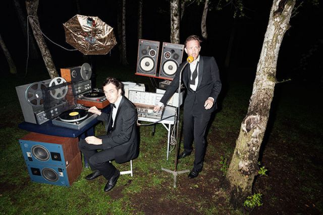 2manydjs