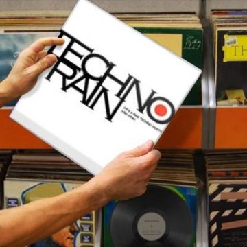 TECHNO TRAIN