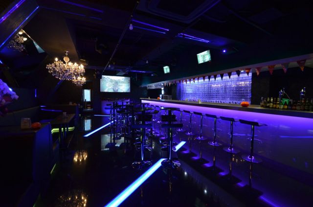 Nos Vida Saturday Lounge Pre-Happy Space