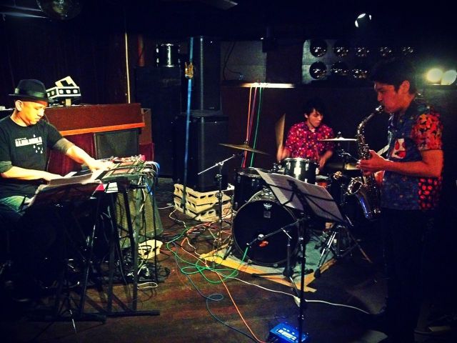 TAMARIBA LIVE -米子トリオ投げ銭LIVE-
