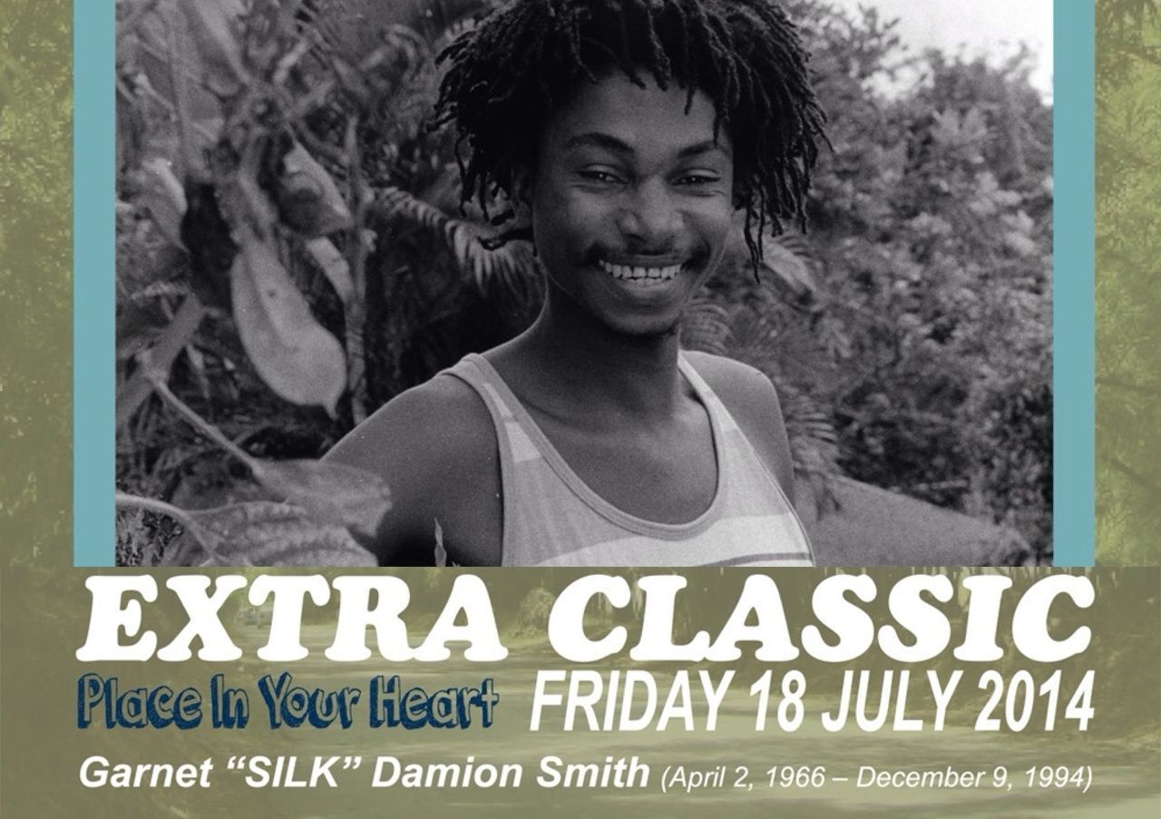EXTRA CLASSIC