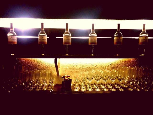 bar 12 - music bar