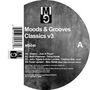 MOODS & GROOVES CLASSICS V3 