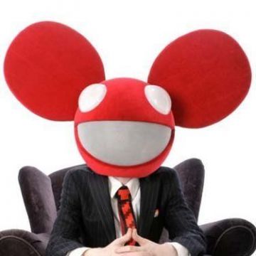 Deadmau5が失神、ツアーキャンセル＆サマソニも出演中止