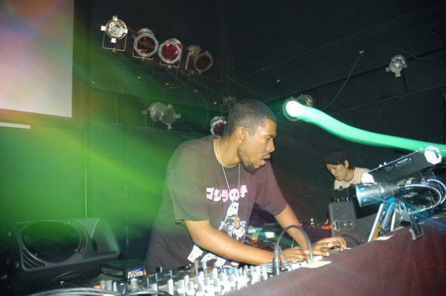 EFECT 'Flying Lotus & Hudson Mohawke Tour in FUKUOKA"